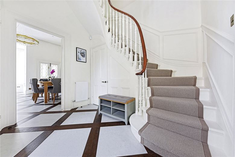 4 bedroom house, St Lawrence Terrace, North Kensington W10 - Available