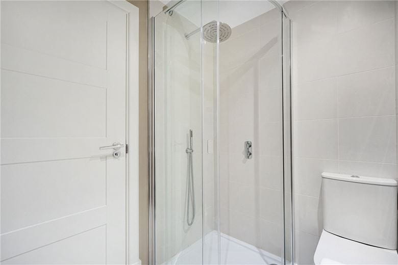 4 bedroom flat, Beaufort Gardens, Knightsbridge SW3 - Available