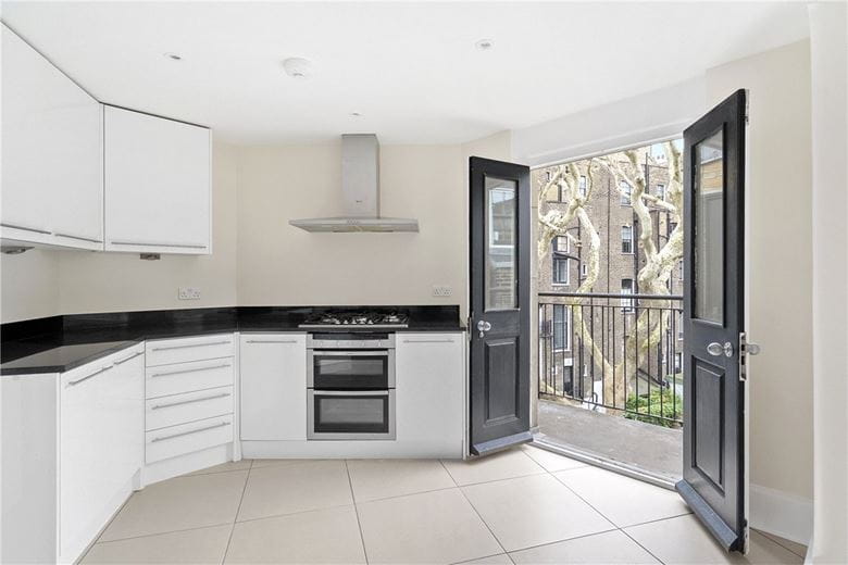 2 bedroom flat, Exhibition Road, South Kensington SW7 - Available