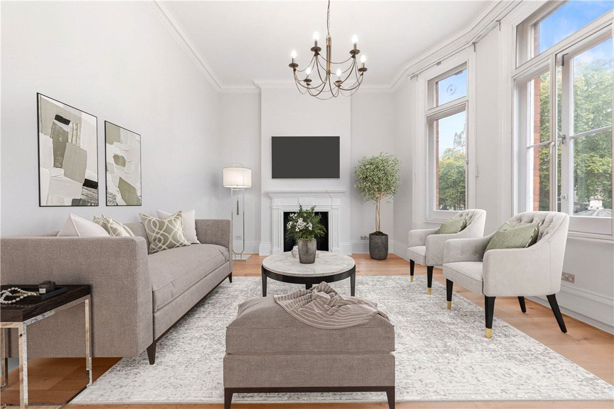 3 bedroom maisonette, Egerton Gardens, Knightsbridge SW3 - Available