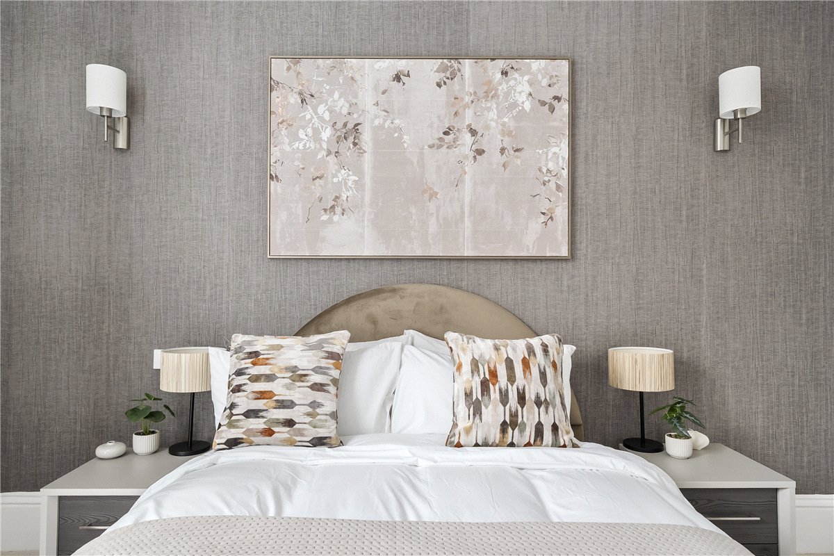 4 bedroom flat, Southwell Gardens, South Kensington SW7 - Available