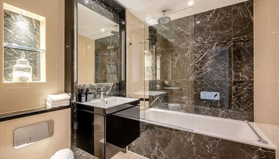 1 bedroom flat, Edgware Road, London W2 - Available