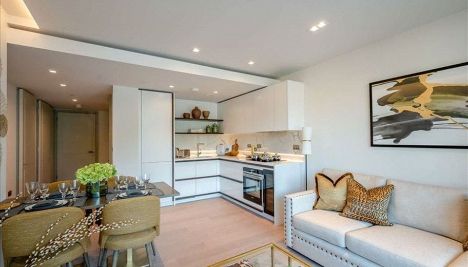 1 bedroom flat, Edgware Road, London W2 - Available