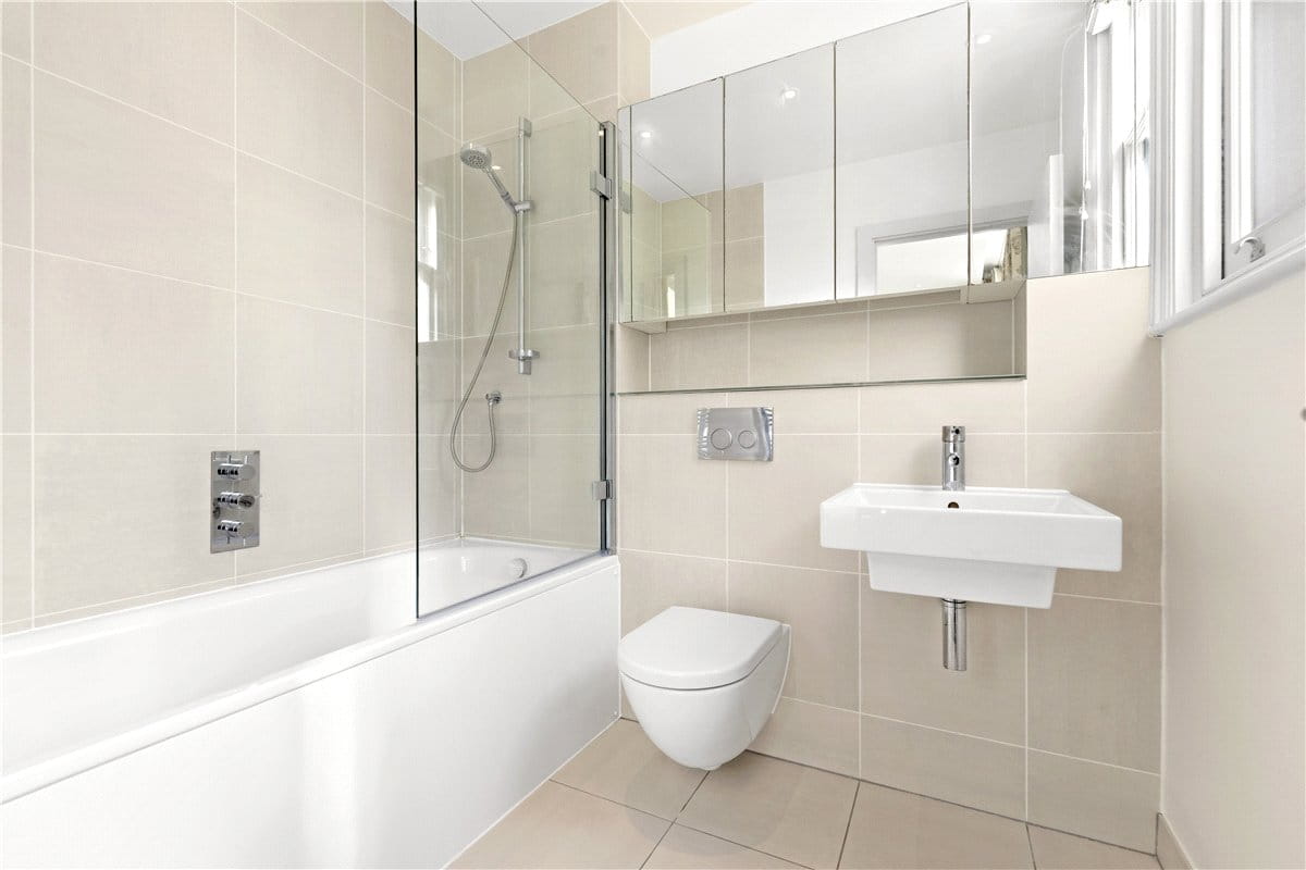 1 bedroom flat, Egerton Gardens Mews, Knightsbridge SW3
