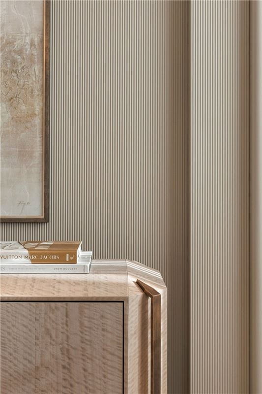 7 bedroom flat, Pont Street, Knightsbridge SW1X - Available