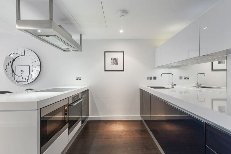 2 bedroom , Gatliff Road, Pimlico SW1W - Available