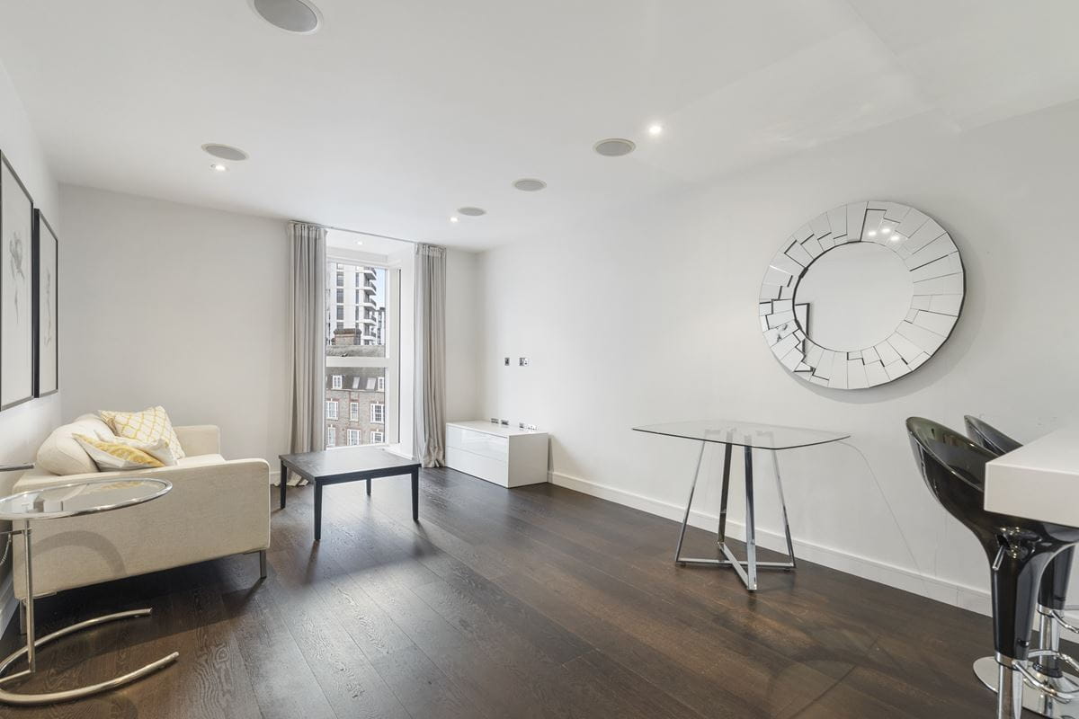 2 bedroom , Gatliff Road, Pimlico SW1W - Available