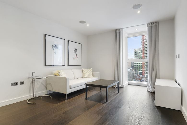 2 bedroom , Gatliff Road, Pimlico SW1W - Available