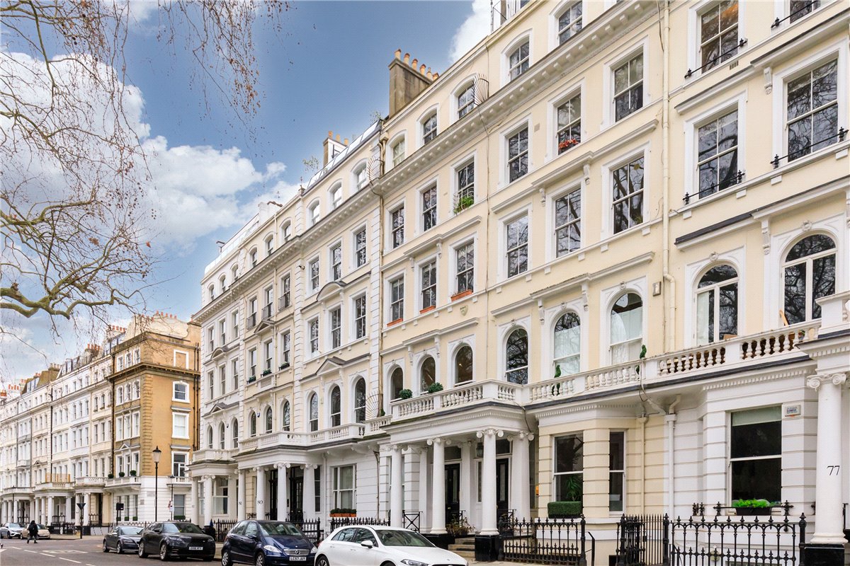 3 bedroom maisonette, Cornwall Gardens, South Kensington SW7 - Available