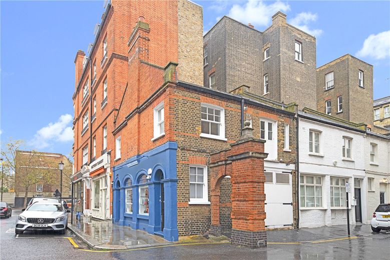 1 bedroom flat, 5 Egerton Terrace, Knightsbridge SW3 - Available