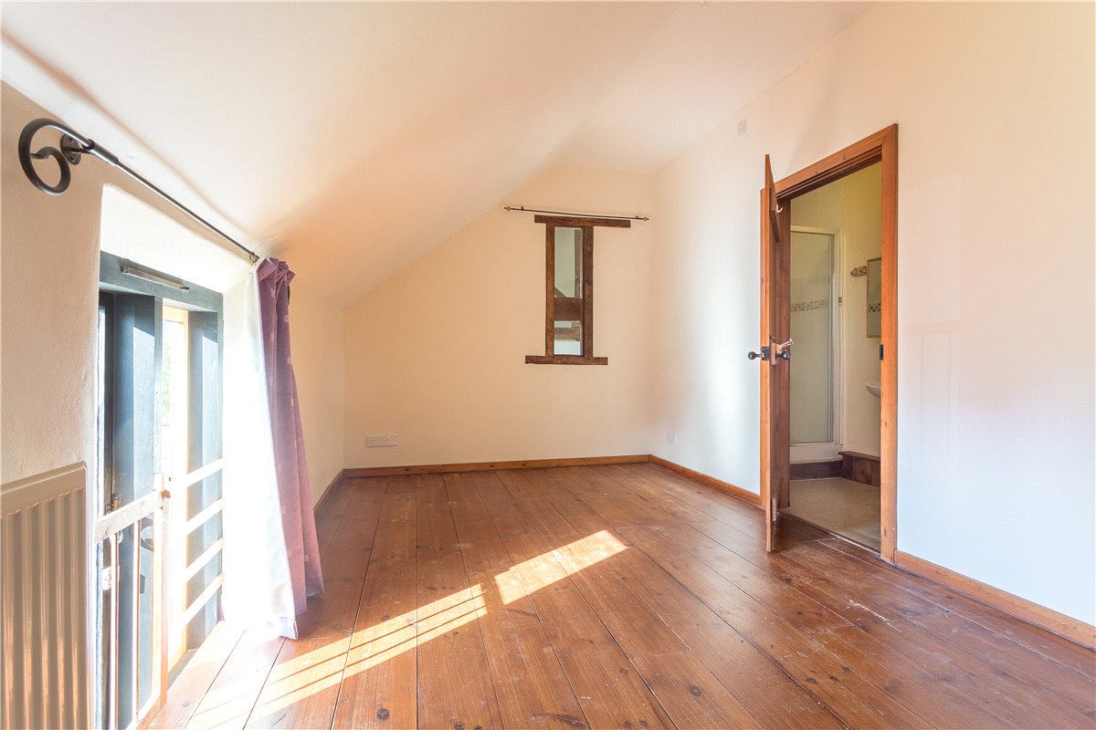 4 bedroom house, High Street, Collingbourne Kingston SN8