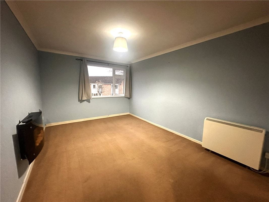 1 bedroom flat, Devizes, Wiltshire SN10 - Available