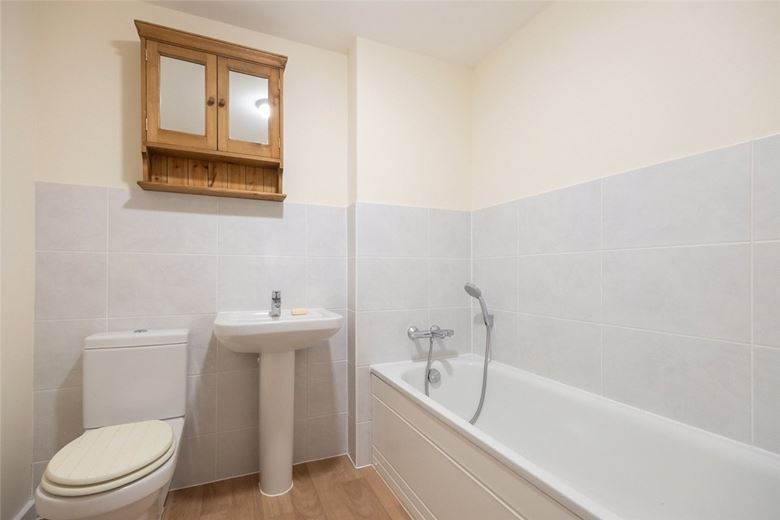 4 bedroom house, Marlborough, Wiltshire SN8