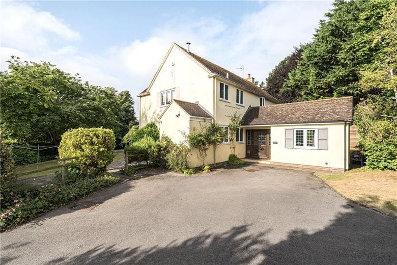 4 bedroom house, Back Lane, Marlborough SN8 - Available