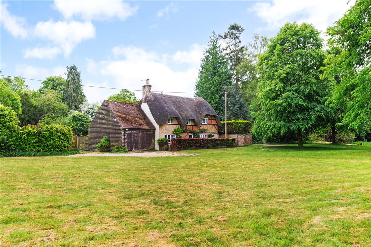 4 bedroom house, East Grafton, Marlborough SN8 - Sold