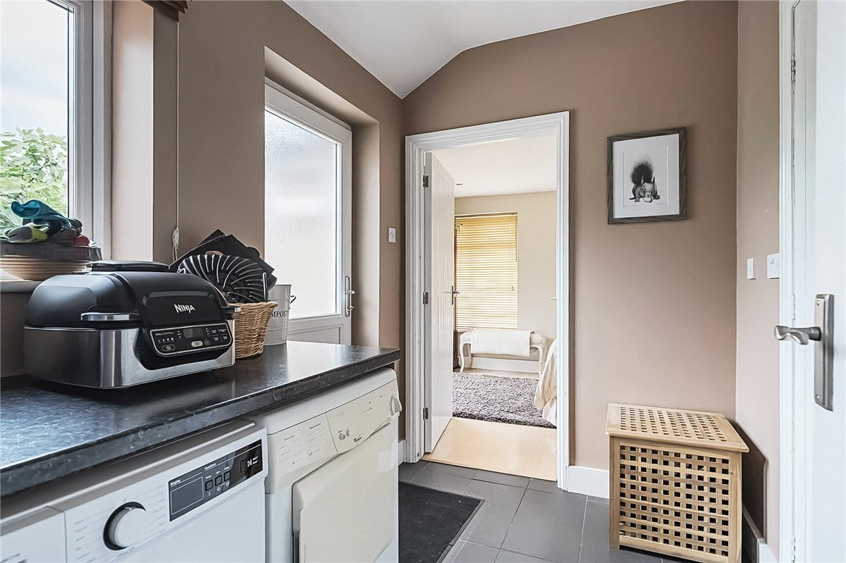 4 bedroom house, Forge Lane, West Overton SN8 - Sold STC