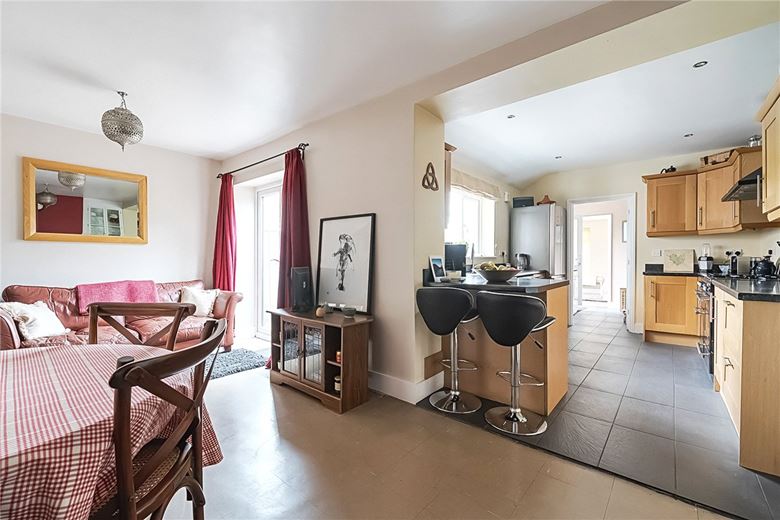 4 bedroom house, Forge Lane, West Overton SN8 - Available
