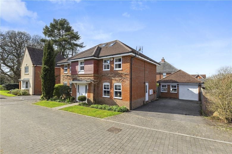 6 bedroom house, Maurice Way, Marlborough SN8 - Sold STC