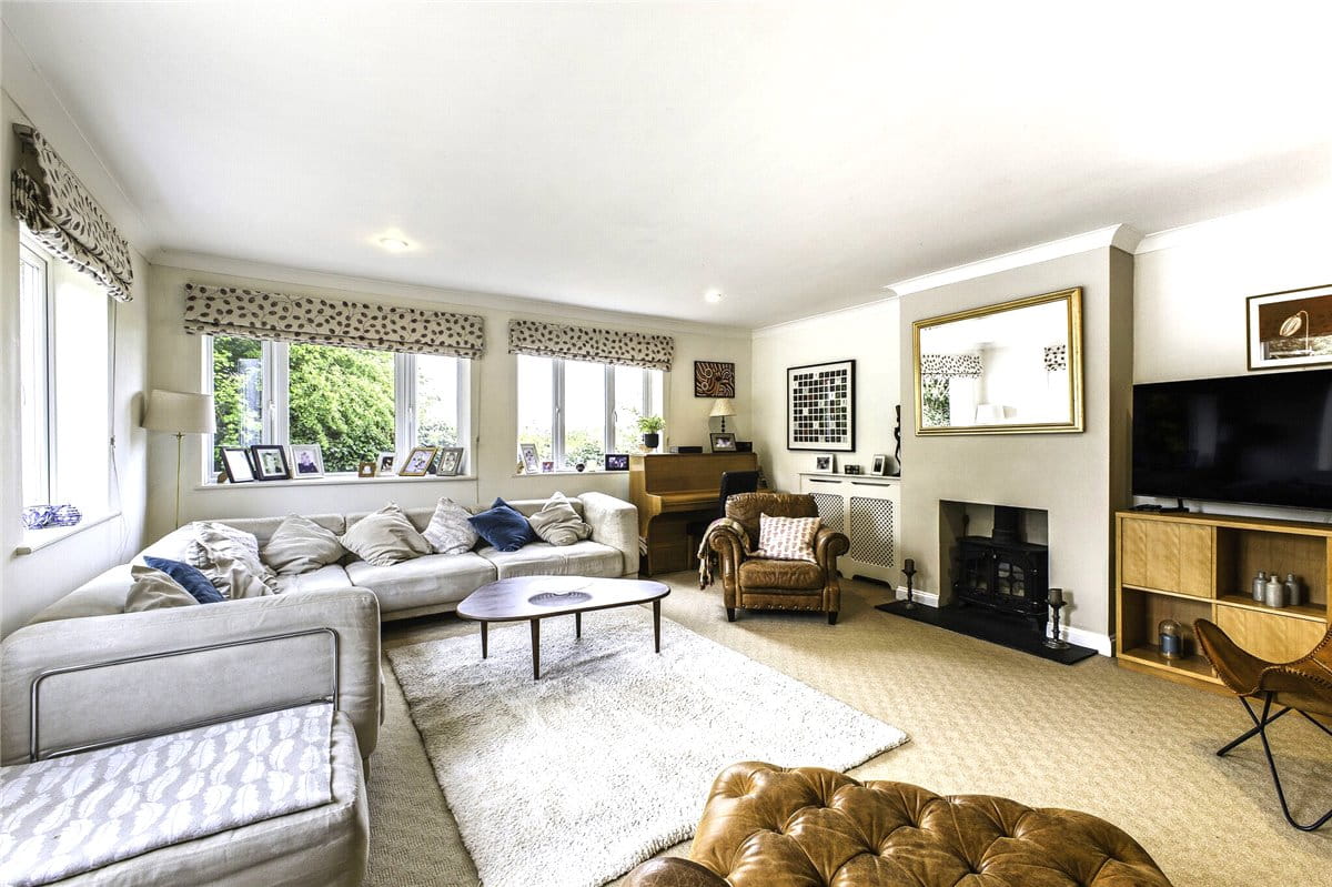 4 bedroom house, High Street, Manton SN8 - Available