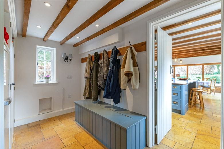 4 bedroom house, Easton Royal, Pewsey SN9 - Available