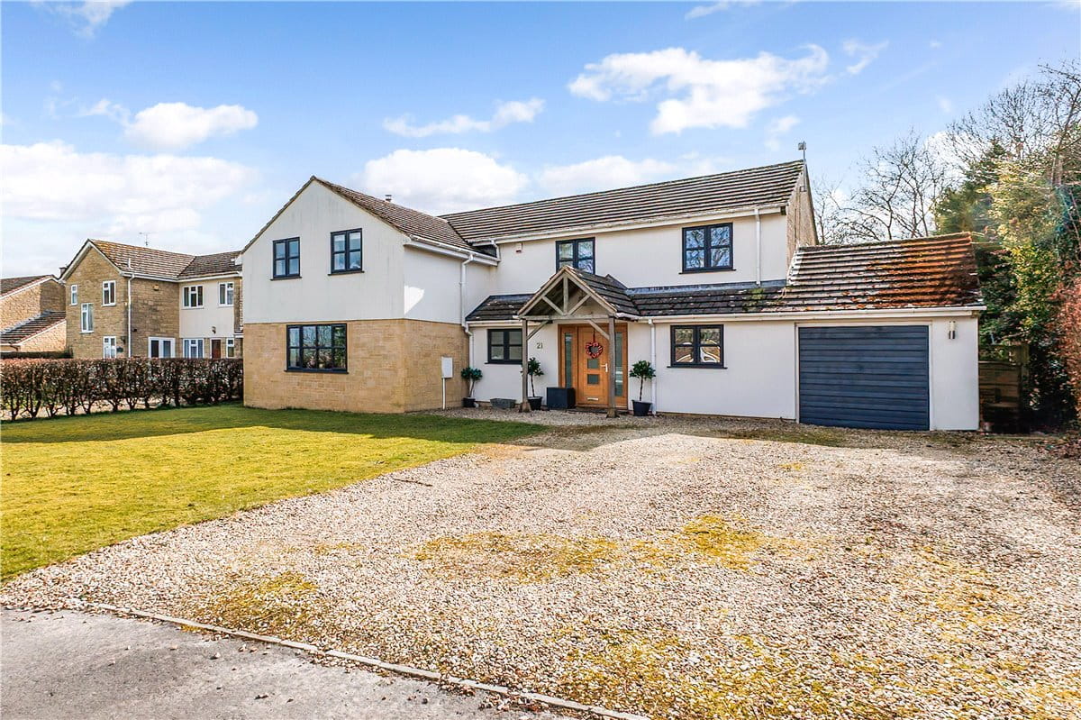 5 bedroom house, Fortunes Field, Broad Hinton SN4 - Sold STC