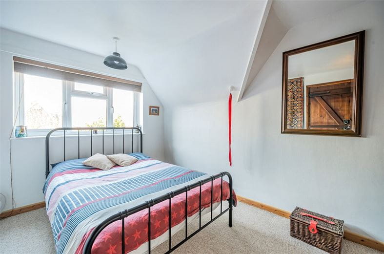 3 bedroom cottage, Trusloe Cottages, Avebury Trusloe SN8 - Available