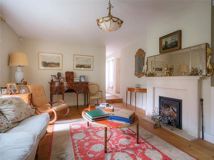 3 bedroom house, Kingsbury Street, Marlborough SN8 - Available