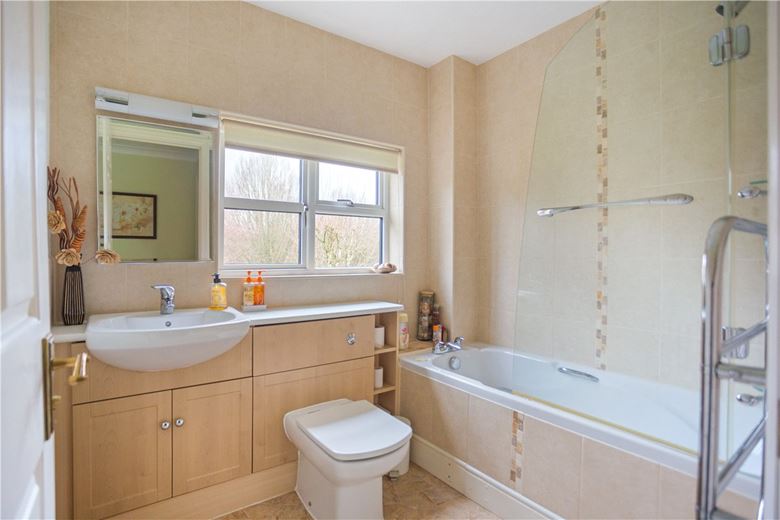 4 bedroom house, King Alfred Close, Pewsey SN9 - Available