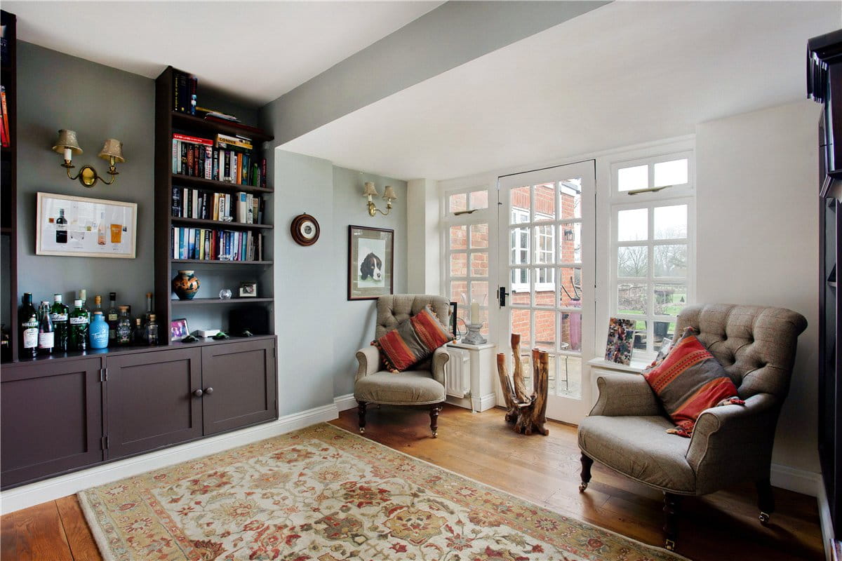 4 bedroom house, Lower Fyfield, Marlborough SN8 - Available