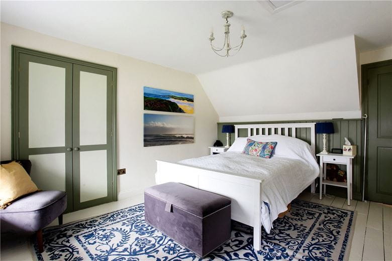 4 bedroom house, Lower Fyfield, Marlborough SN8 - Available