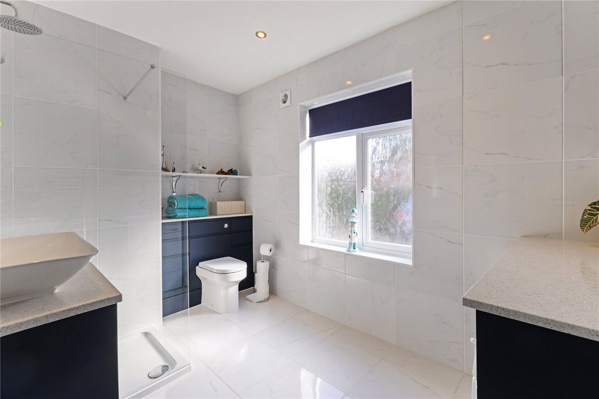 4 bedroom house, Upavon Road, North Newnton SN9 - Available