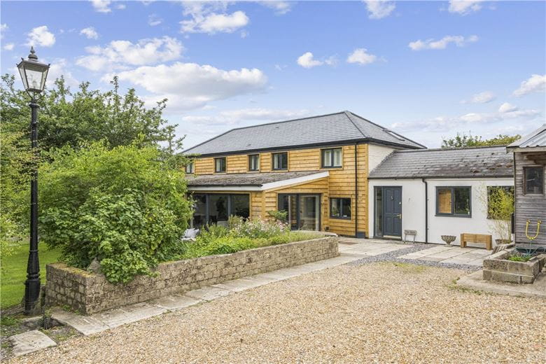 4 bedroom house, West Kennett, Marlborough SN8 - Available