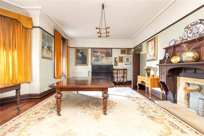 8 bedroom house, Quemerford, Calne SN11 - Sold STC