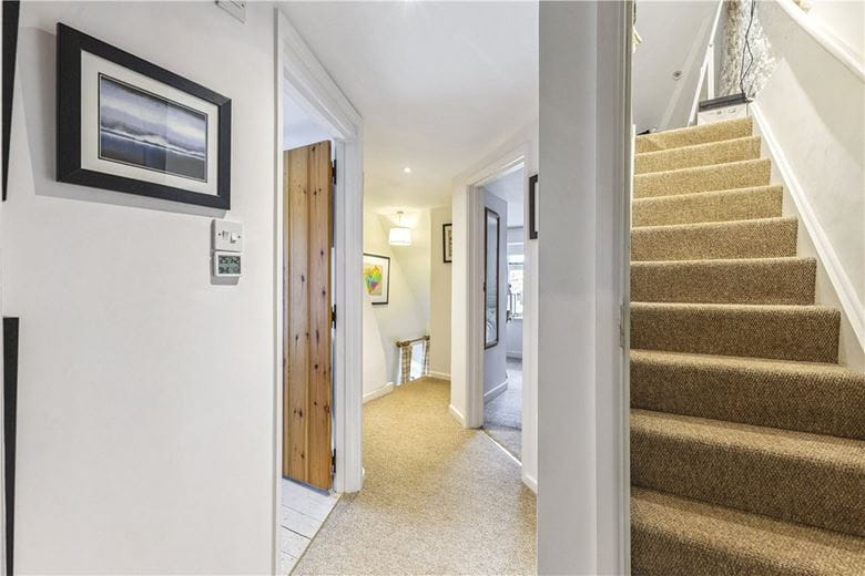 3 bedroom house, Crooked Corner, Aldbourne SN8 - Available