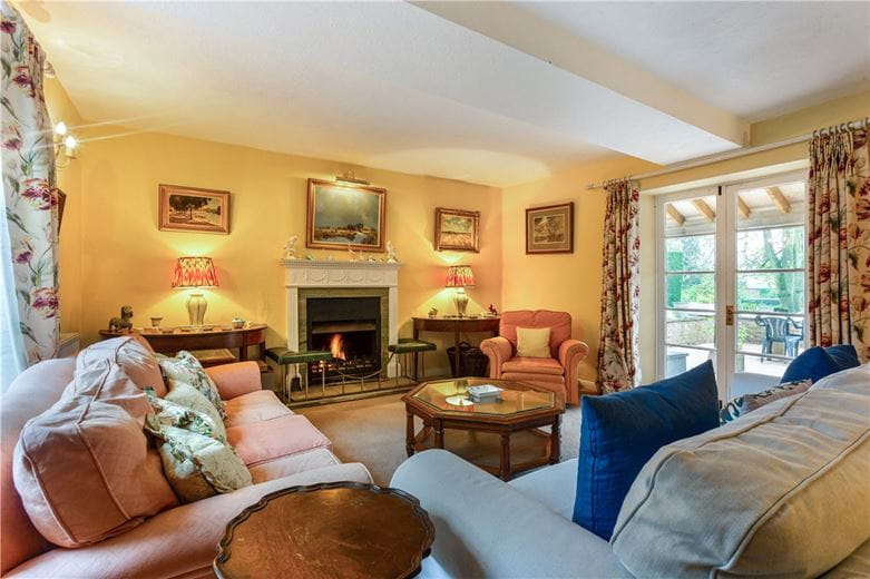 6 bedroom house, Kepnal, Pewsey SN9 - Available