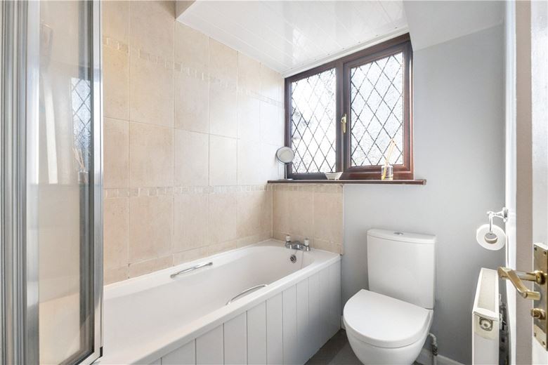 4 bedroom house, Forge Lane, West Overton SN8 - Available