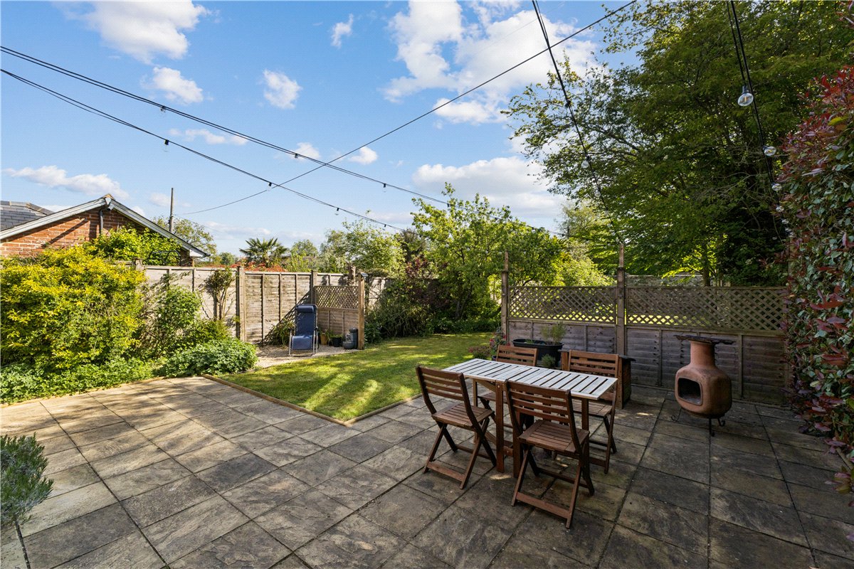 4 bedroom house, Forge Lane, West Overton SN8 - Available