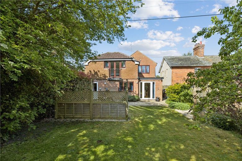 4 bedroom house, Forge Lane, West Overton SN8 - Available