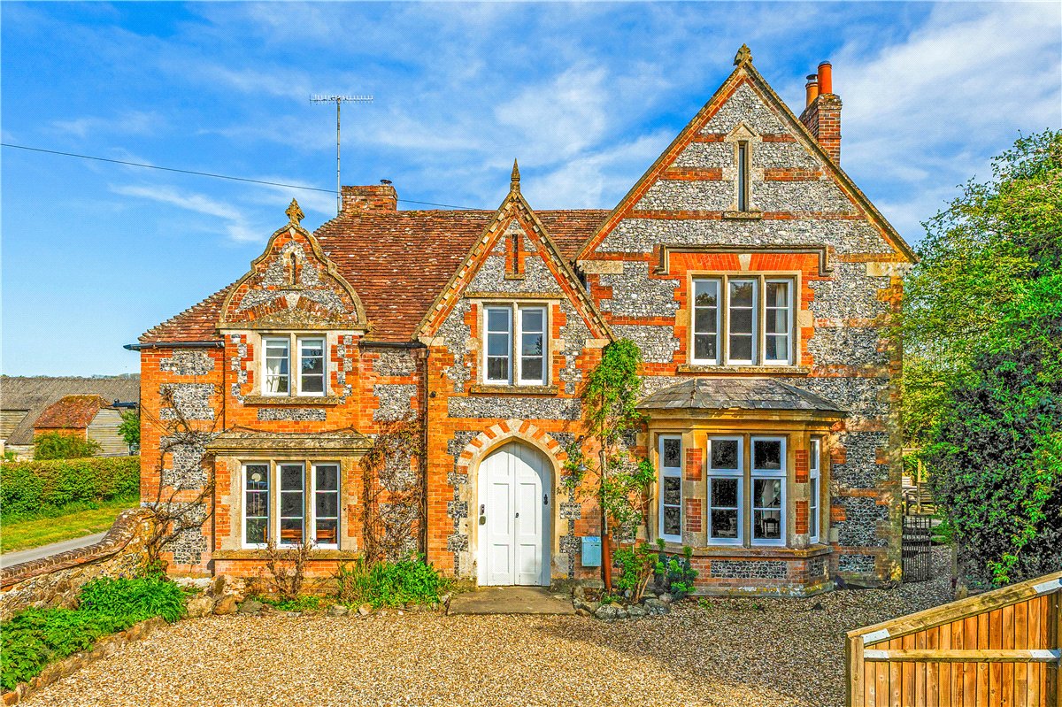 3 bedroom house, West Street, Aldbourne SN8 - Available