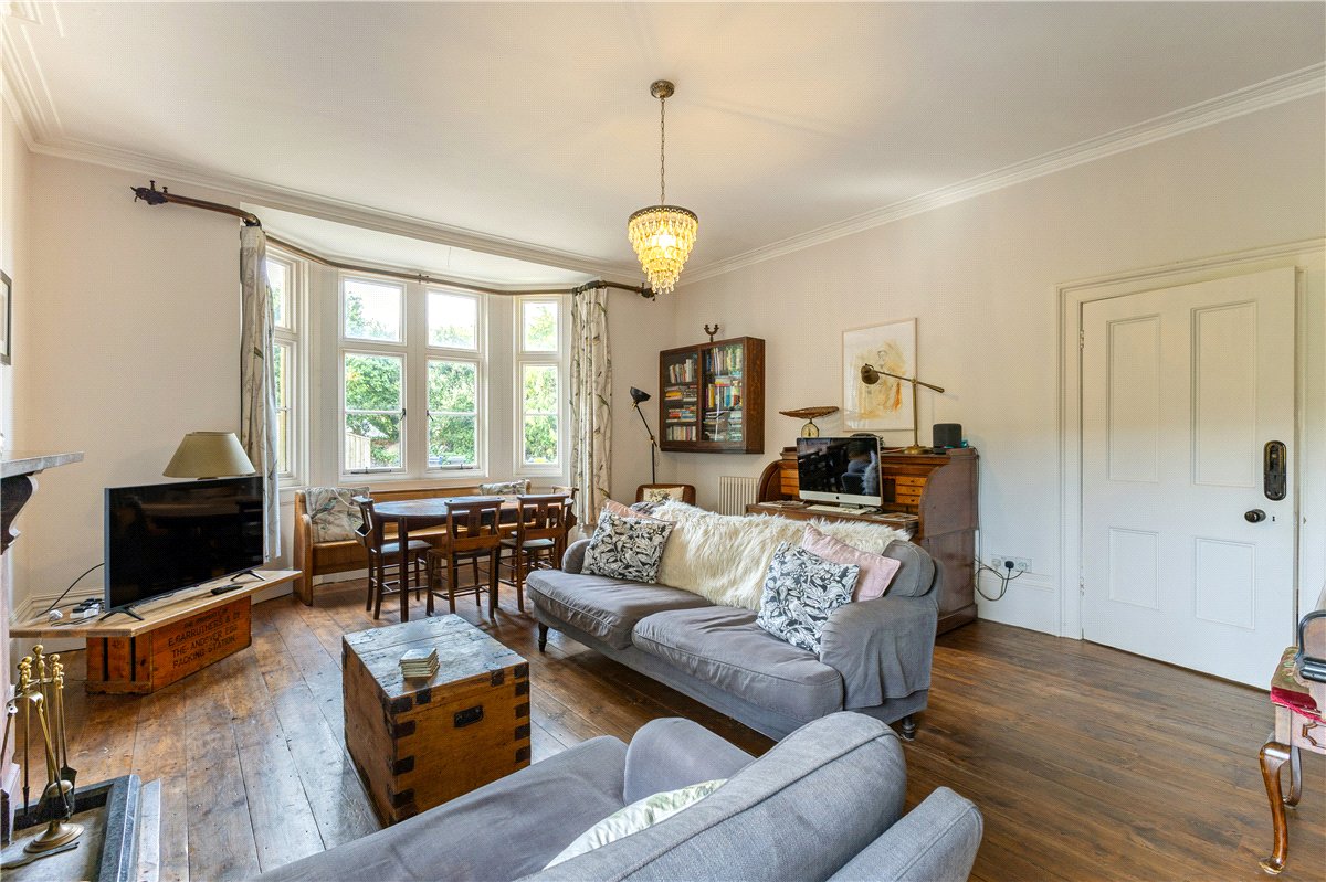 3 bedroom house, West Street, Aldbourne SN8 - Available