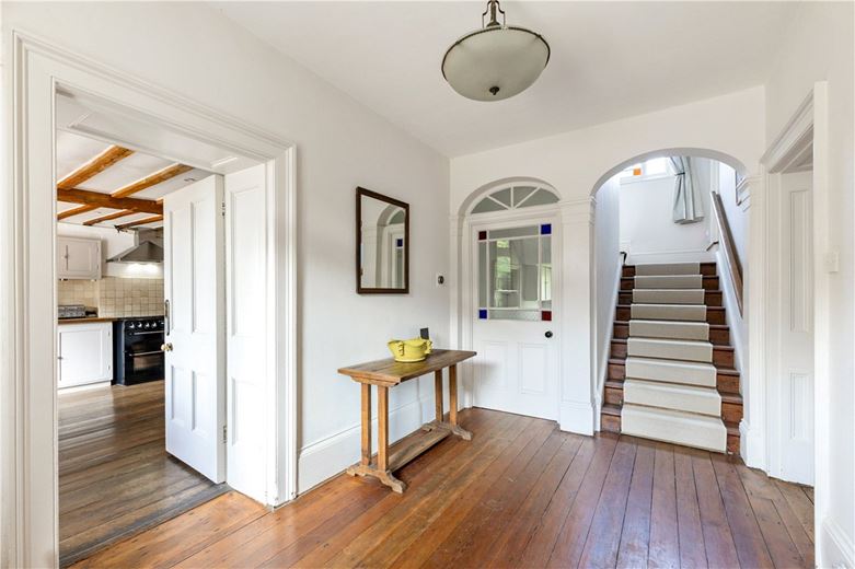 3 bedroom house, West Street, Aldbourne SN8 - Available