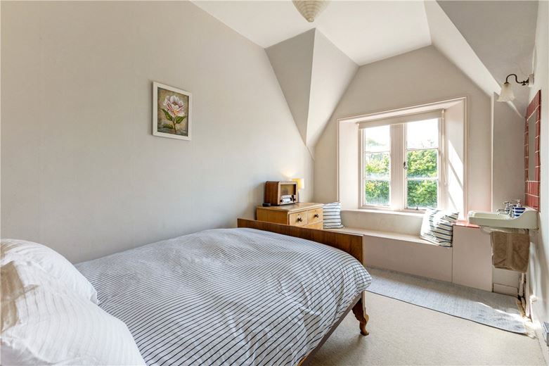 3 bedroom house, West Street, Aldbourne SN8 - Available