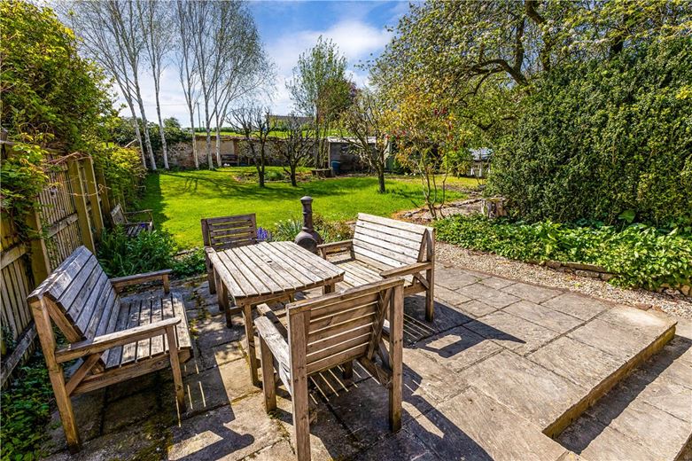 3 bedroom house, West Street, Aldbourne SN8 - Available