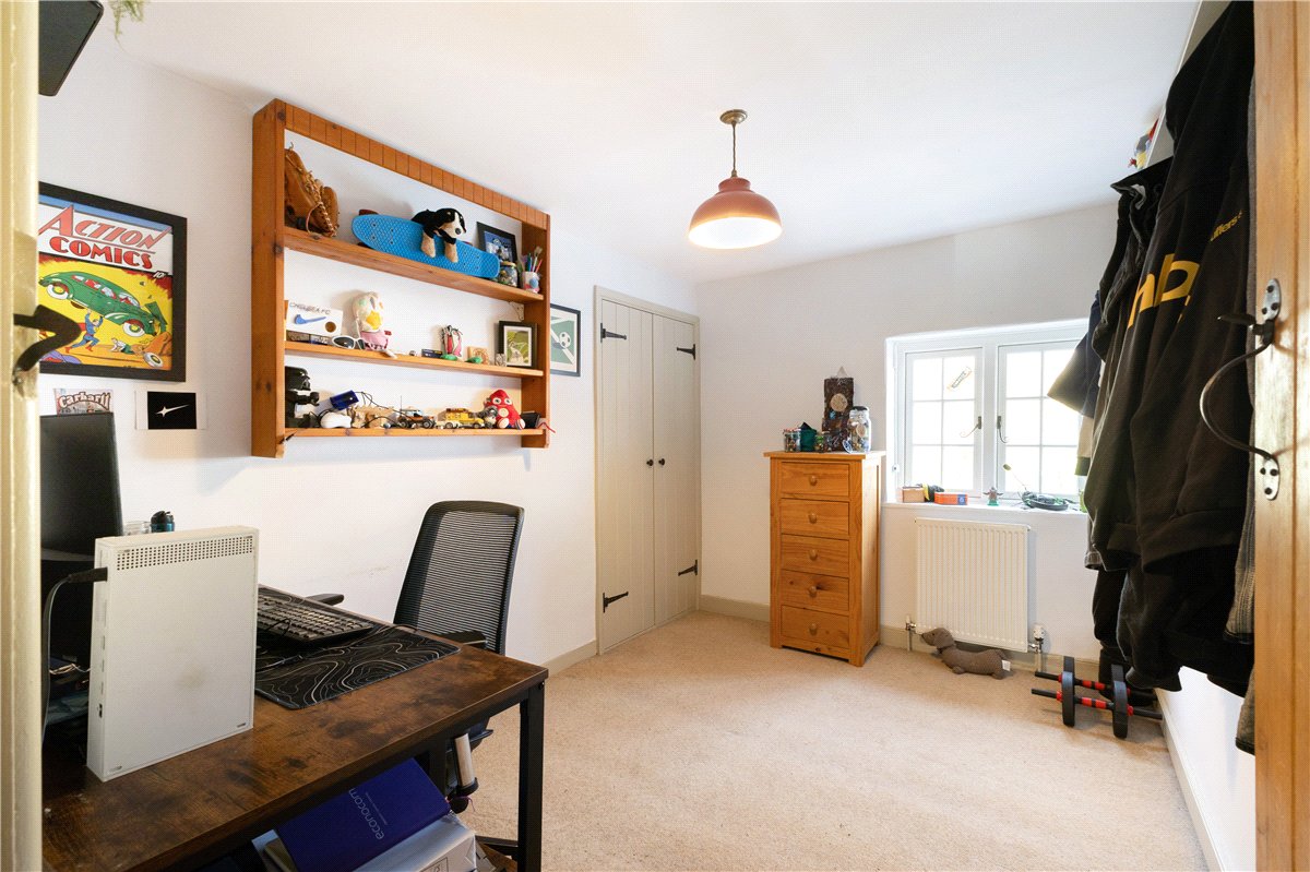 4 bedroom house, Fosbury, Wiltshire SN8 - Available