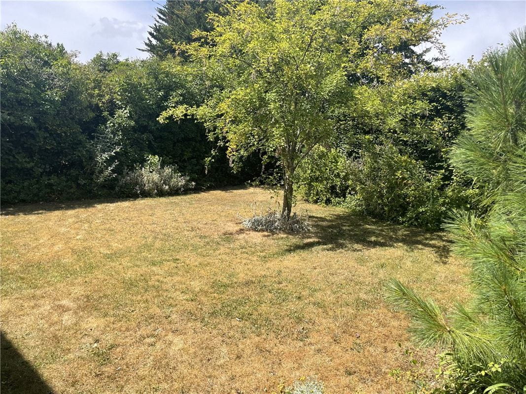 3 bedroom house, Newtown, Shalbourne SN8 - Sold STC