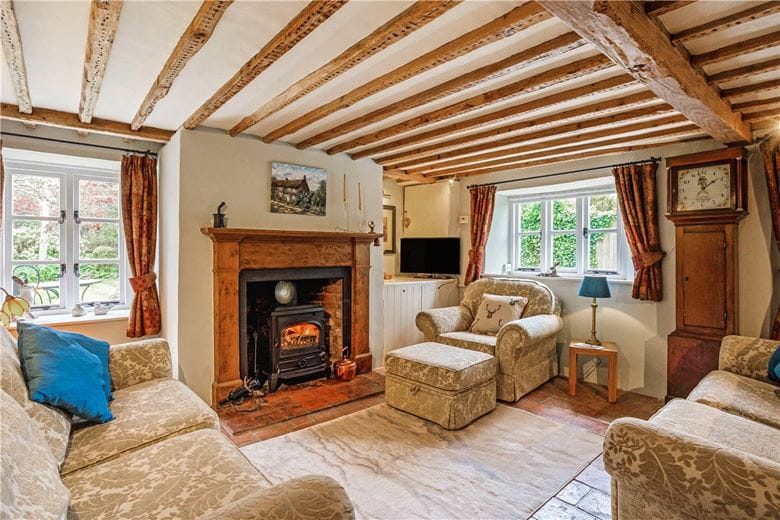 2 bedroom house, Winterbourne Monkton, Swindon SN4 - Available