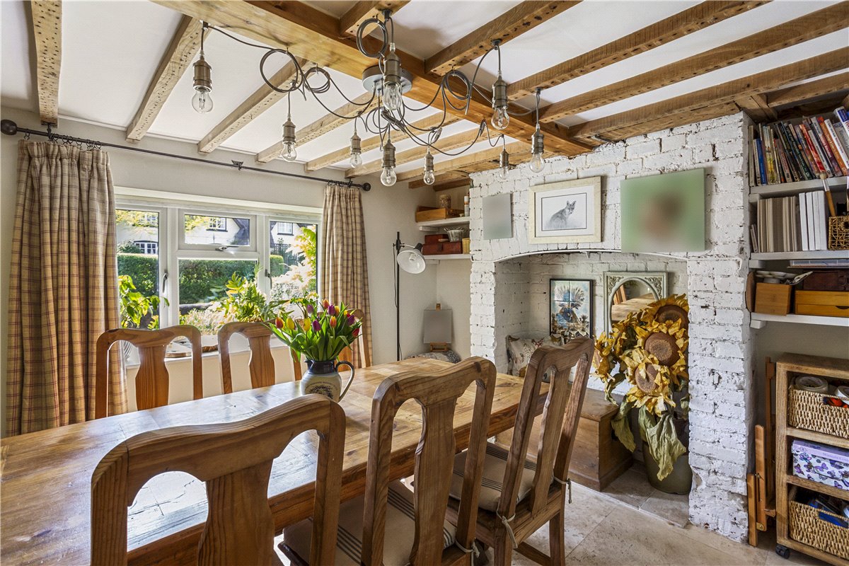 3 bedroom house, The Street, All Cannings SN10 - Available