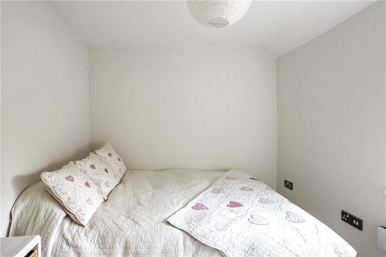 3 bedroom house, The Street, All Cannings SN10 - Available