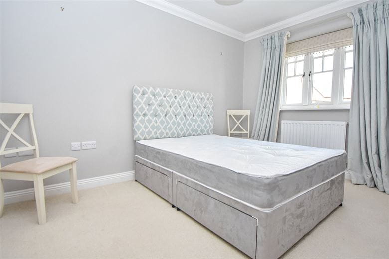 3 bedroom house, Crown Close, Pewsey SN9 - Available