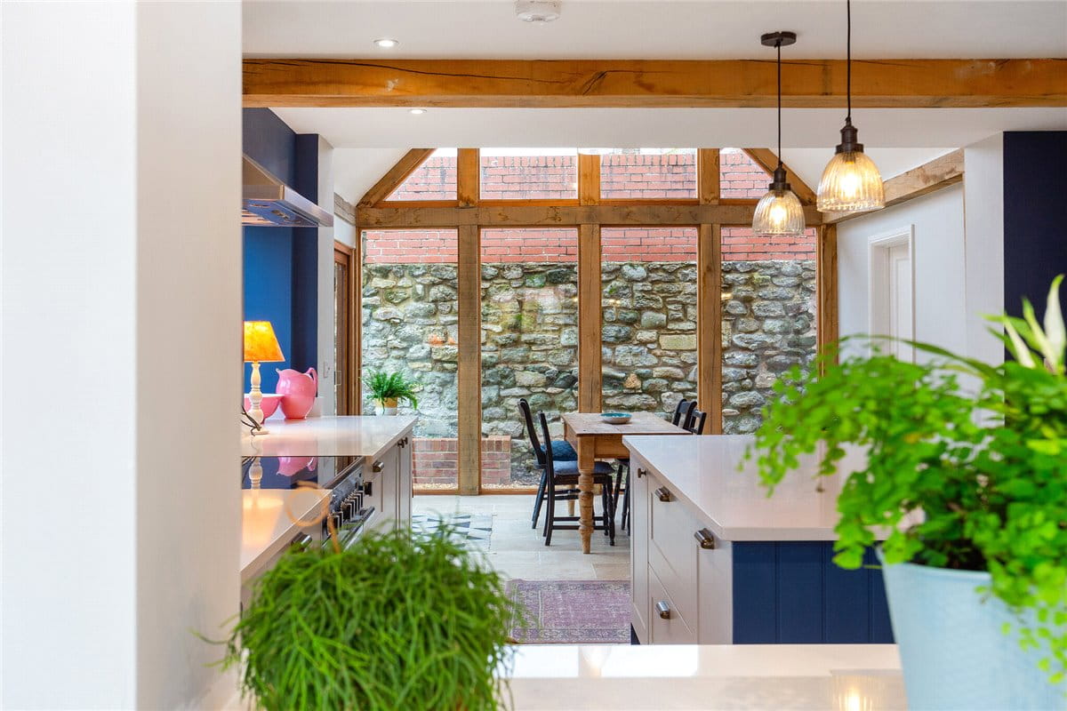 4 bedroom house, High Street, West Lavington SN10 - Available